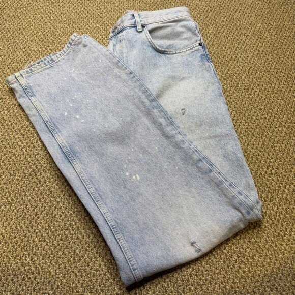 Zara Light Wash Distressed High waisted Straight Leg  Denim Jeans Size 31 - Picture 9 of 15